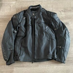 Joe Rocket Leather Motorcycle Jacket (size 42 -fits like a big and tall)